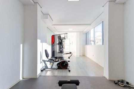 Apartamento à venda com 60m², 2 quartos e 1 vaga Apartamento à venda com 60m², 2 quartos e 1 vagaÁrea comum - Academia