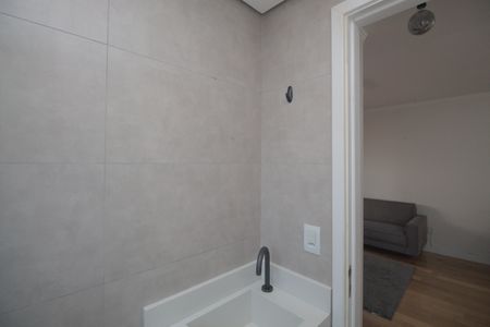 Apartamento à venda com 60m², 2 quartos e 1 vaga Apartamento à venda com 60m², 2 quartos e 1 vagaBanheiro