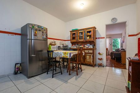 Casa à venda com 173m², 3 quartos e 2 vagas Casa à venda com 173m², 3 quartos e 2 vagasCozinha