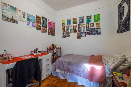 Casa à venda com 173m², 3 quartos e 2 vagas Casa à venda com 173m², 3 quartos e 2 vagasQuarto 2