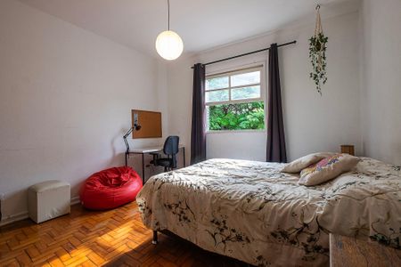 Casa à venda com 173m², 3 quartos e 2 vagas Casa à venda com 173m², 3 quartos e 2 vagasQuarto 1