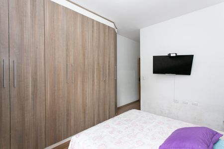 Casa à venda com 200m², 3 quartos e 4 vagas Casa à venda com 200m², 3 quartos e 4 vagasSuíte