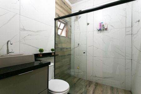 Casa à venda com 200m², 3 quartos e 4 vagas Casa à venda com 200m², 3 quartos e 4 vagasBanheiro da Suíte