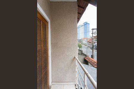 Casa à venda com 200m², 3 quartos e 4 vagas Casa à venda com 200m², 3 quartos e 4 vagasVaranda da Suíte