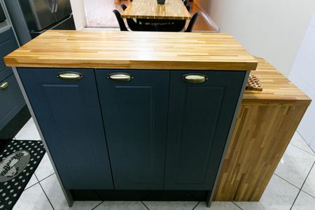 Casa à venda com 200m², 3 quartos e 4 vagas Casa à venda com 200m², 3 quartos e 4 vagasCozinha