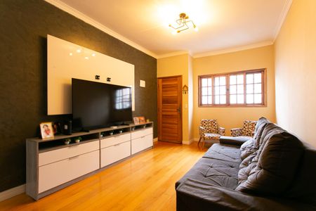 Casa à venda com 200m², 3 quartos e 4 vagas Casa à venda com 200m², 3 quartos e 4 vagasSala