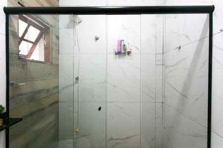 Casa à venda com 200m², 3 quartos e 4 vagas Casa à venda com 200m², 3 quartos e 4 vagasBanheiro da Suíte