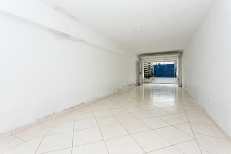 Casa à venda com 200m², 3 quartos e 4 vagas Casa à venda com 200m², 3 quartos e 4 vagasGaragem