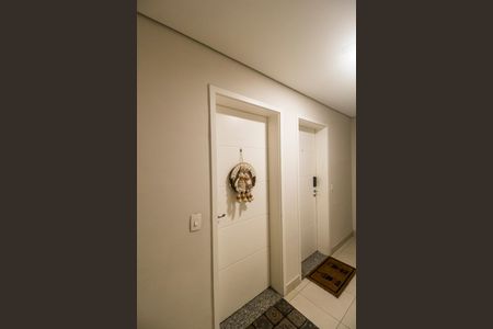 Apartamento para alugar com 63m², 2 quartos e 1 vaga Apartamento para alugar com 63m², 2 quartos e 1 vagaEntrada