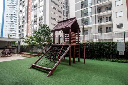 Apartamento para alugar com 63m², 2 quartos e 1 vaga Apartamento para alugar com 63m², 2 quartos e 1 vagaÁrea comum - Playground