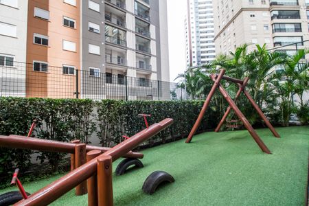 Apartamento para alugar com 63m², 2 quartos e 1 vaga Apartamento para alugar com 63m², 2 quartos e 1 vagaÁrea comum - Playground