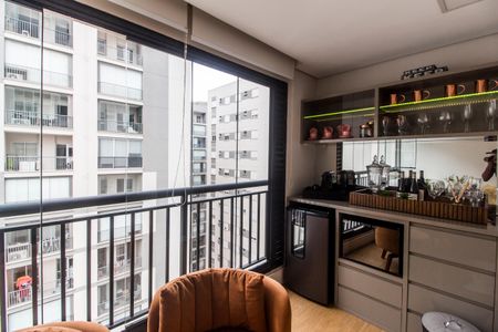 Apartamento para alugar com 63m², 2 quartos e 1 vaga Apartamento para alugar com 63m², 2 quartos e 1 vagaVaranda
