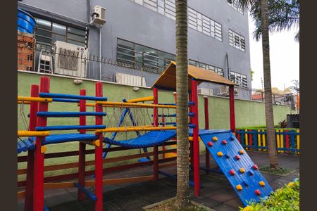 Apartamento à venda com 38m², 1 quarto e 1 vaga Apartamento à venda com 38m², 1 quarto e 1 vagaPlayground