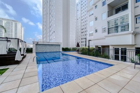 Apartamento para alugar com 68m², 2 quartos e 1 vaga Apartamento para alugar com 68m², 2 quartos e 1 vagaÁrea comum - Piscina