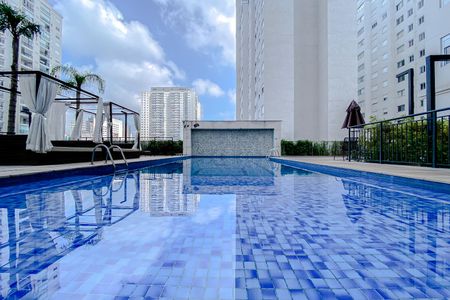 Apartamento para alugar com 68m², 2 quartos e 1 vaga Apartamento para alugar com 68m², 2 quartos e 1 vagaÁrea comum - Piscina