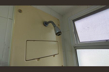 Apartamento para alugar com 83m², 2 quartos e 1 vaga Apartamento para alugar com 83m², 2 quartos e 1 vagasuite canadense - banheiro social