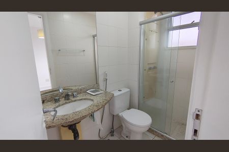Apartamento para alugar com 83m², 2 quartos e 1 vaga Apartamento para alugar com 83m², 2 quartos e 1 vagasuite canadense - banheiro social