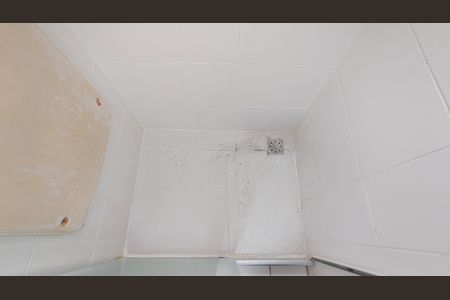 Apartamento para alugar com 83m², 2 quartos e 1 vaga Apartamento para alugar com 83m², 2 quartos e 1 vagasuite canadense - banheiro social