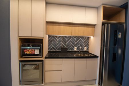 Studio para alugar com 27m², 1 quarto e sem vaga Studio para alugar com 27m², 1 quarto e sem vagaCozinha