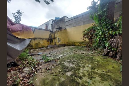 Casa à venda com 230m², 5 quartos e 2 vagas Casa à venda com 230m², 5 quartos e 2 vagasÁrea comum