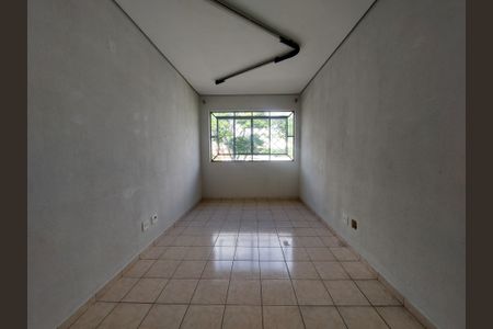 Casa à venda com 230m², 5 quartos e 2 vagas Casa à venda com 230m², 5 quartos e 2 vagasQuarto 5