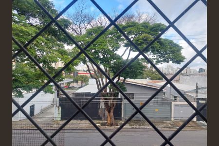 Casa à venda com 230m², 5 quartos e 2 vagas Casa à venda com 230m², 5 quartos e 2 vagasVista da Rua