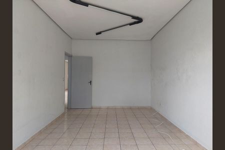 Casa à venda com 230m², 5 quartos e 2 vagas Casa à venda com 230m², 5 quartos e 2 vagasQuarto 5