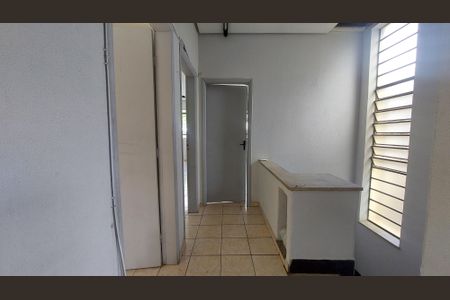 Casa à venda com 230m², 5 quartos e 2 vagas Casa à venda com 230m², 5 quartos e 2 vagasQuarto 5