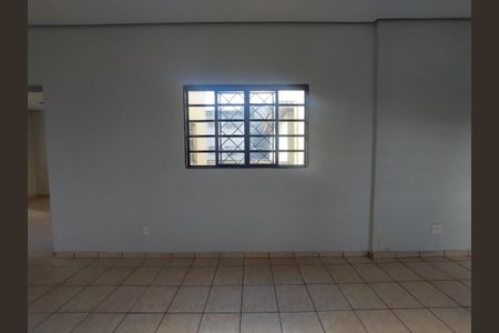Casa à venda com 230m², 5 quartos e 2 vagas Casa à venda com 230m², 5 quartos e 2 vagasQuarto 4