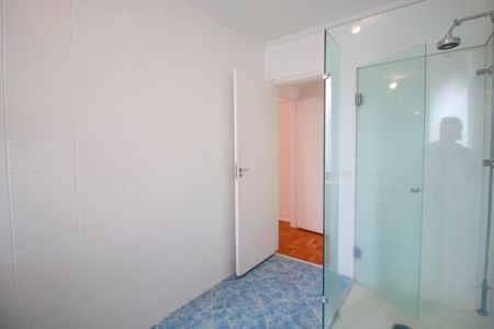 Casa à venda com 290m², 5 quartos e 2 vagas Casa à venda com 290m², 5 quartos e 2 vagasBanheiro da Suíte 2