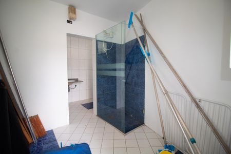 Casa à venda com 290m², 5 quartos e 2 vagas Casa à venda com 290m², 5 quartos e 2 vagasÁrea de Serviço