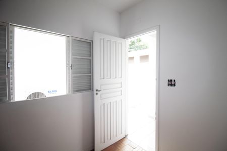 Casa à venda com 290m², 5 quartos e 2 vagas Casa à venda com 290m², 5 quartos e 2 vagasQuintal