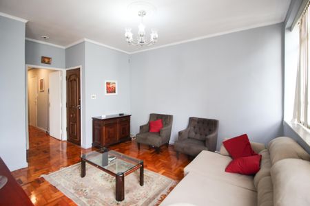 Apartamento para alugar com 120m², 3 quartos e 1 vaga Apartamento para alugar com 120m², 3 quartos e 1 vagaSala