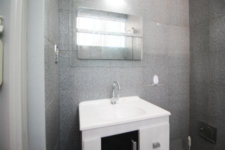 Apartamento para alugar com 120m², 3 quartos e 1 vaga Apartamento para alugar com 120m², 3 quartos e 1 vagaBanheiro da Suíte 1