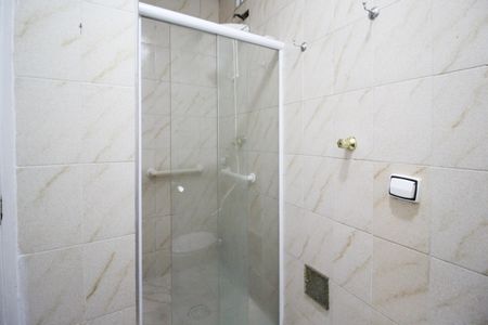 Apartamento para alugar com 120m², 3 quartos e 1 vaga Apartamento para alugar com 120m², 3 quartos e 1 vagaBanheiro
