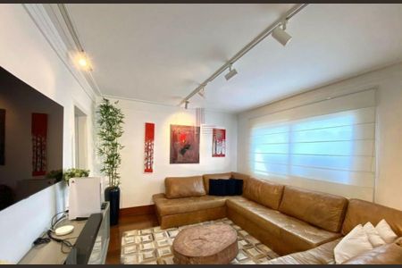 Apartamento à venda com 244m², 4 quartos e 2 vagas