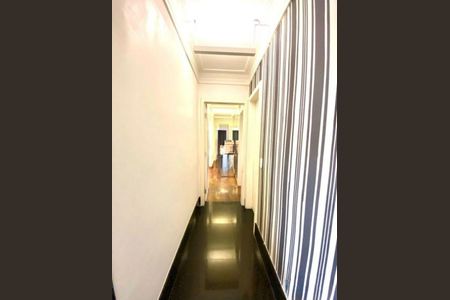 Apartamento à venda com 244m², 4 quartos e 2 vagas