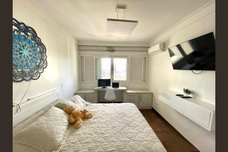 Apartamento à venda com 244m², 4 quartos e 2 vagas