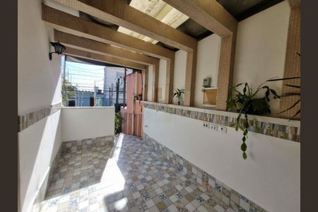 Casa à venda com 250m², 3 quartos e 3 vagas