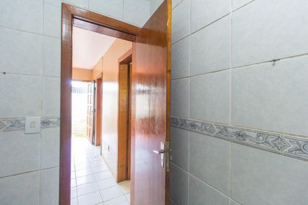 Casa de condomínio à venda com 70m², 2 quartos e 3 vagas Casa de condomínio à venda com 70m², 2 quartos e 3 vagasBanheiro