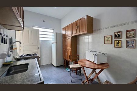 Apartamento à venda com 61m², 1 quarto e sem vaga Apartamento à venda com 61m², 1 quarto e sem vagaCozinha