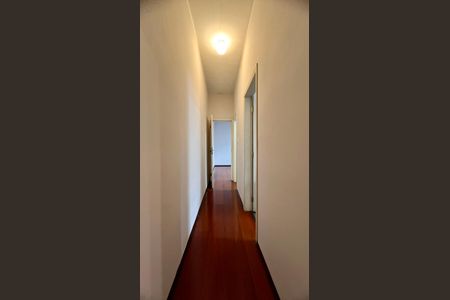 Apartamento à venda com 61m², 1 quarto e sem vaga Apartamento à venda com 61m², 1 quarto e sem vagaCorredor