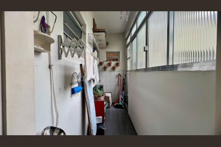 Apartamento à venda com 61m², 1 quarto e sem vaga Apartamento à venda com 61m², 1 quarto e sem vagaÁrea de Serviço