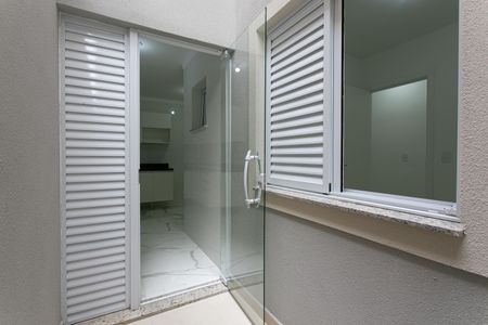 Apartamento para alugar com 42m², 2 quartos e 1 vaga Apartamento para alugar com 42m², 2 quartos e 1 vagaÁrea de Serviço