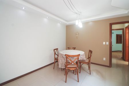 Apartamento à venda com 87m², 2 quartos e 1 vaga Apartamento à venda com 87m², 2 quartos e 1 vagaSala