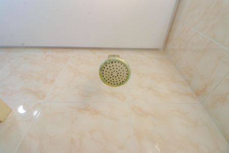 Apartamento à venda com 87m², 2 quartos e 1 vaga Apartamento à venda com 87m², 2 quartos e 1 vagaBanheiro Social