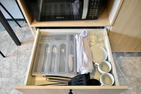 Studio à venda com 27m², 0 quarto e sem vaga Studio à venda com 27m², 0 quarto e sem vagaStudio