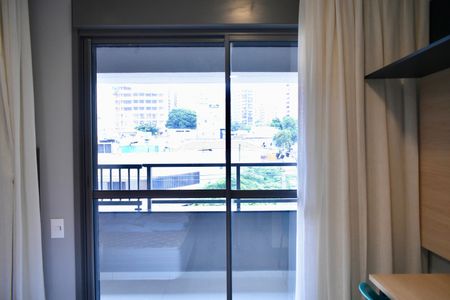 Studio à venda com 27m², 0 quarto e sem vaga Studio à venda com 27m², 0 quarto e sem vagaStudio