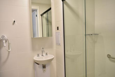 Studio à venda com 27m², 1 quarto e sem vaga Studio à venda com 27m², 1 quarto e sem vagaStudio Banheiro