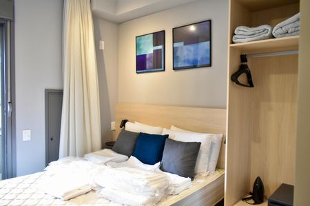 Studio à venda com 27m², 1 quarto e sem vaga Studio à venda com 27m², 1 quarto e sem vagaStudio